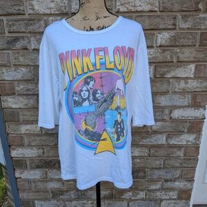 ⭐ Recycled Karma Pink Floyd Shirt Medium